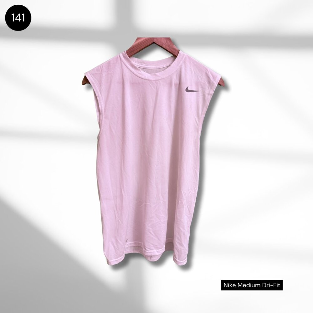 Nike Dri-FIT Sleeveless Shirt | Medium | Light Pink Athletic Top
